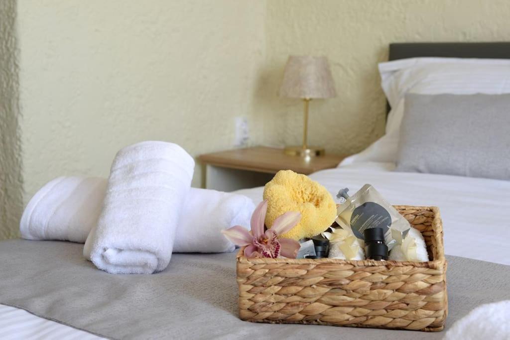 Argo Downtown Apartment Kalymnos Town ภายนอก รูปภาพ