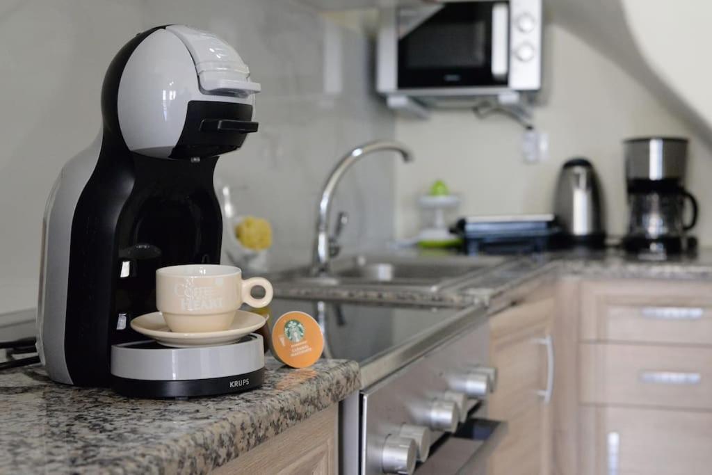 Argo Downtown Apartment Kalymnos Town ภายนอก รูปภาพ