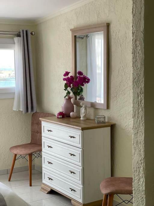 Argo Downtown Apartment Kalymnos Town ภายนอก รูปภาพ