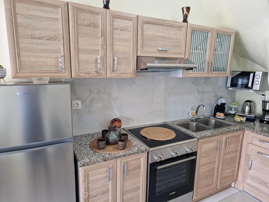 Argo Downtown Apartment Kalymnos Town ภายนอก รูปภาพ