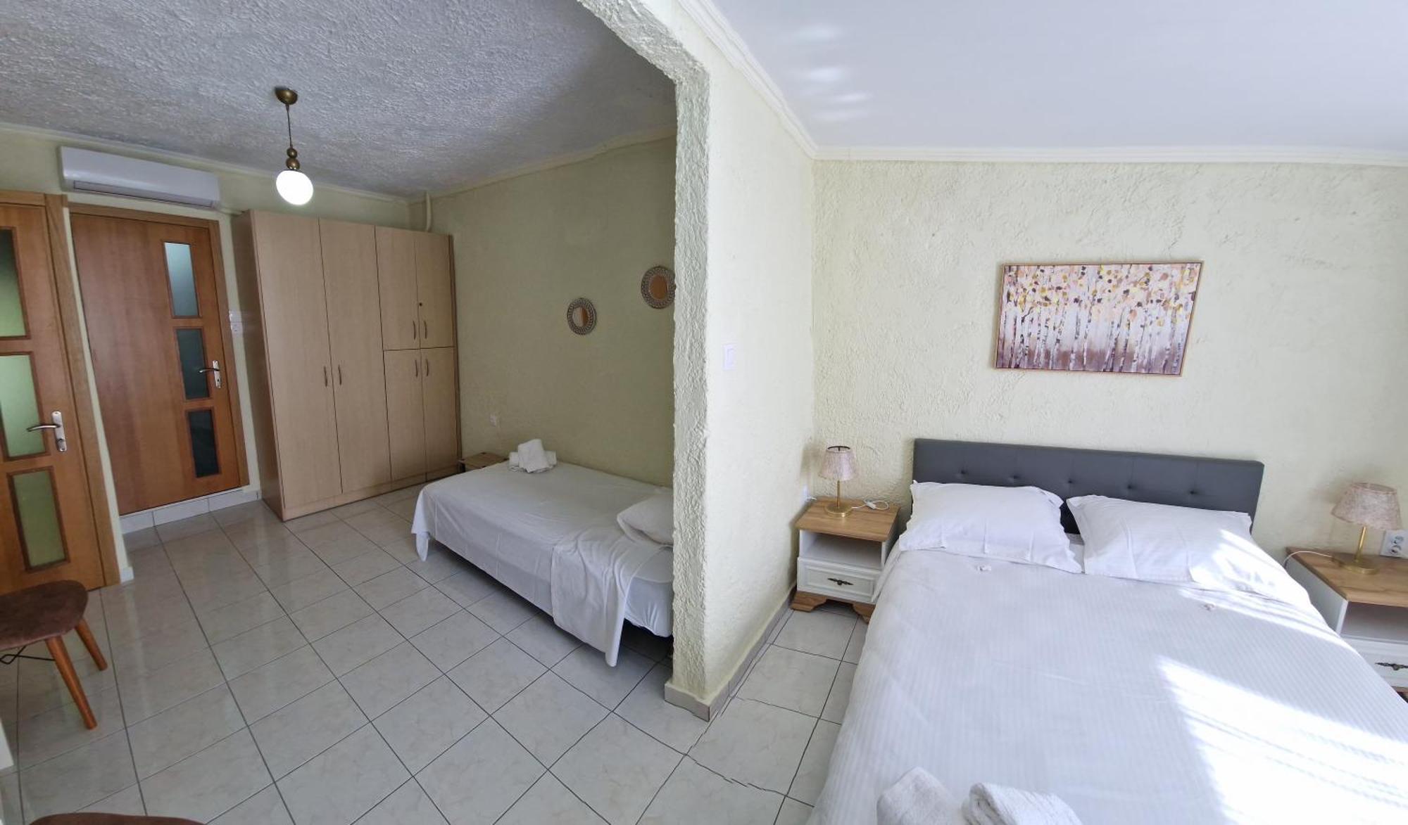 Argo Downtown Apartment Kalymnos Town ภายนอก รูปภาพ